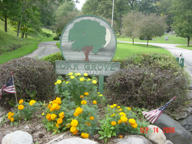 Oak Grove Cemetery Entrance